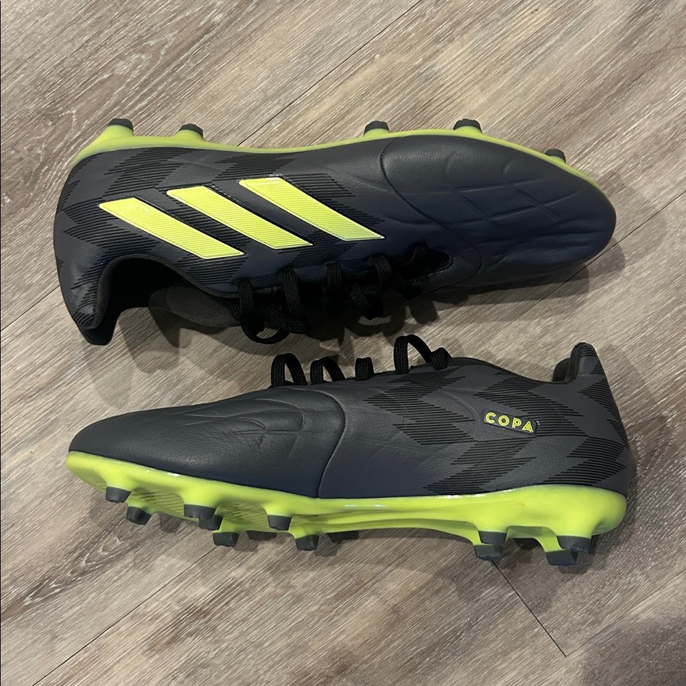 Kids Soccer Cleats